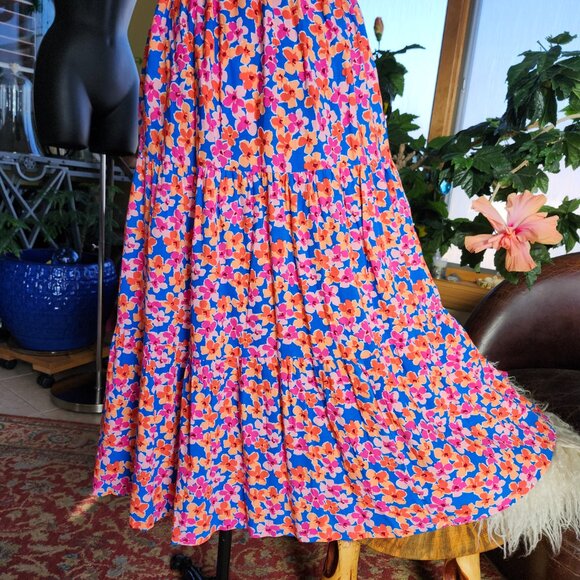 25216  NWT Skies Are Blue Boutique Brand Floral Skirt Blue/Tangerine!! Small - Picture 2 of 14